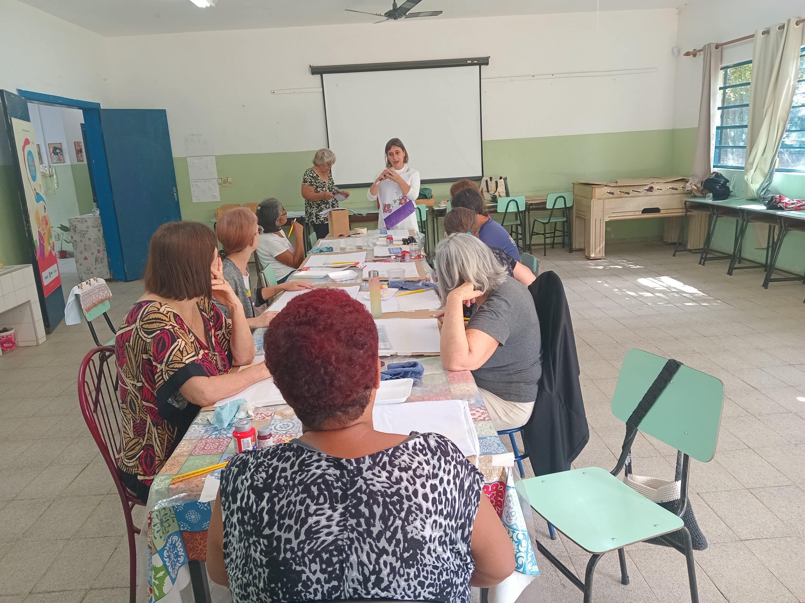 Leia mais sobre o artigo ARTESANATO I