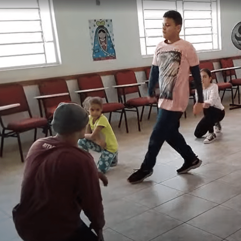 Dança e expressão corporal (Jardim Florence)